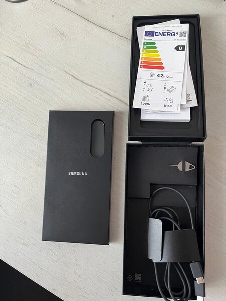 Vand Samsung Galaxy S 24 FE